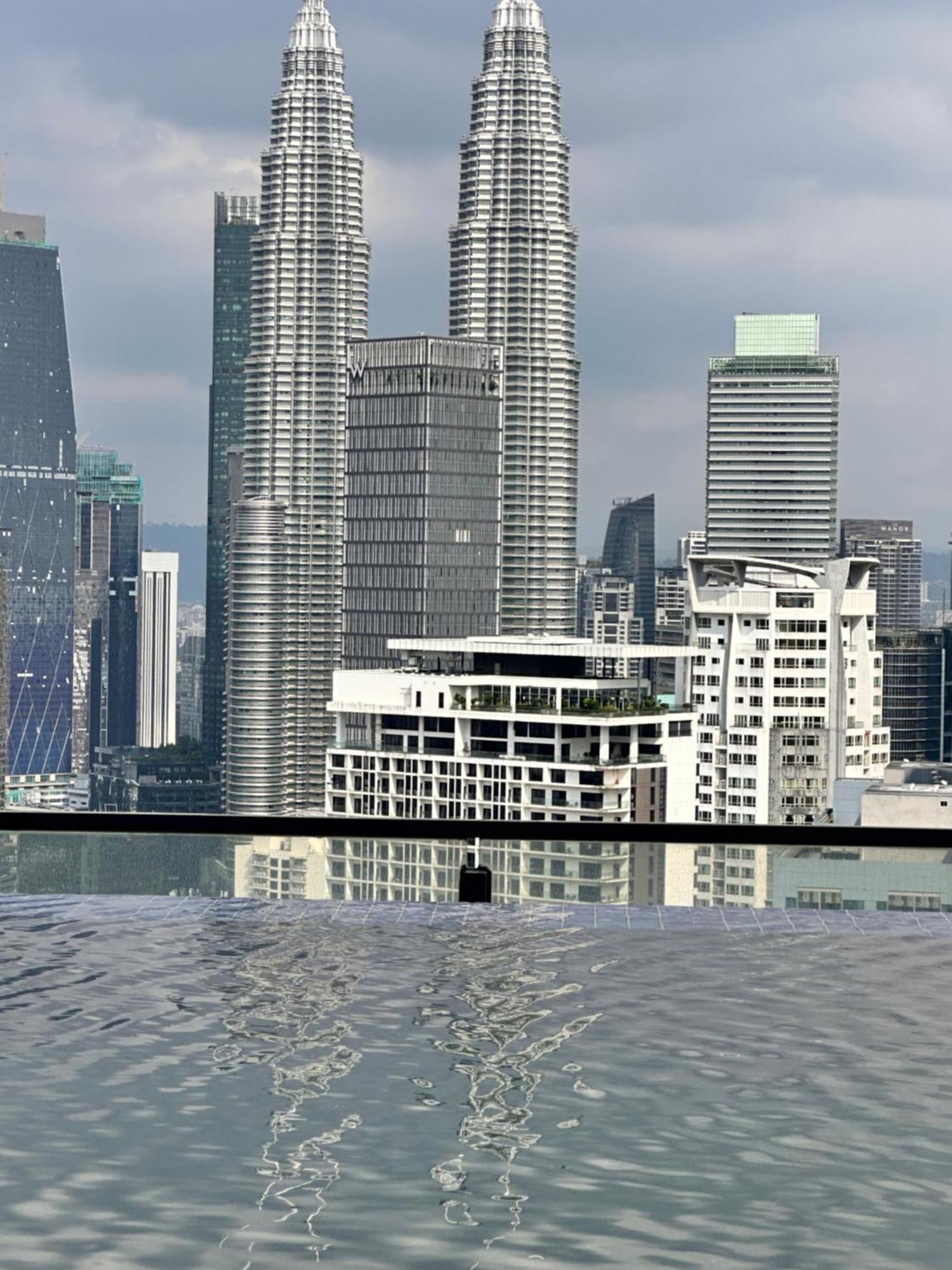 The Luxe Infinitum Klcc By Kl Malaysia Kuala Lumpur Exterior foto
