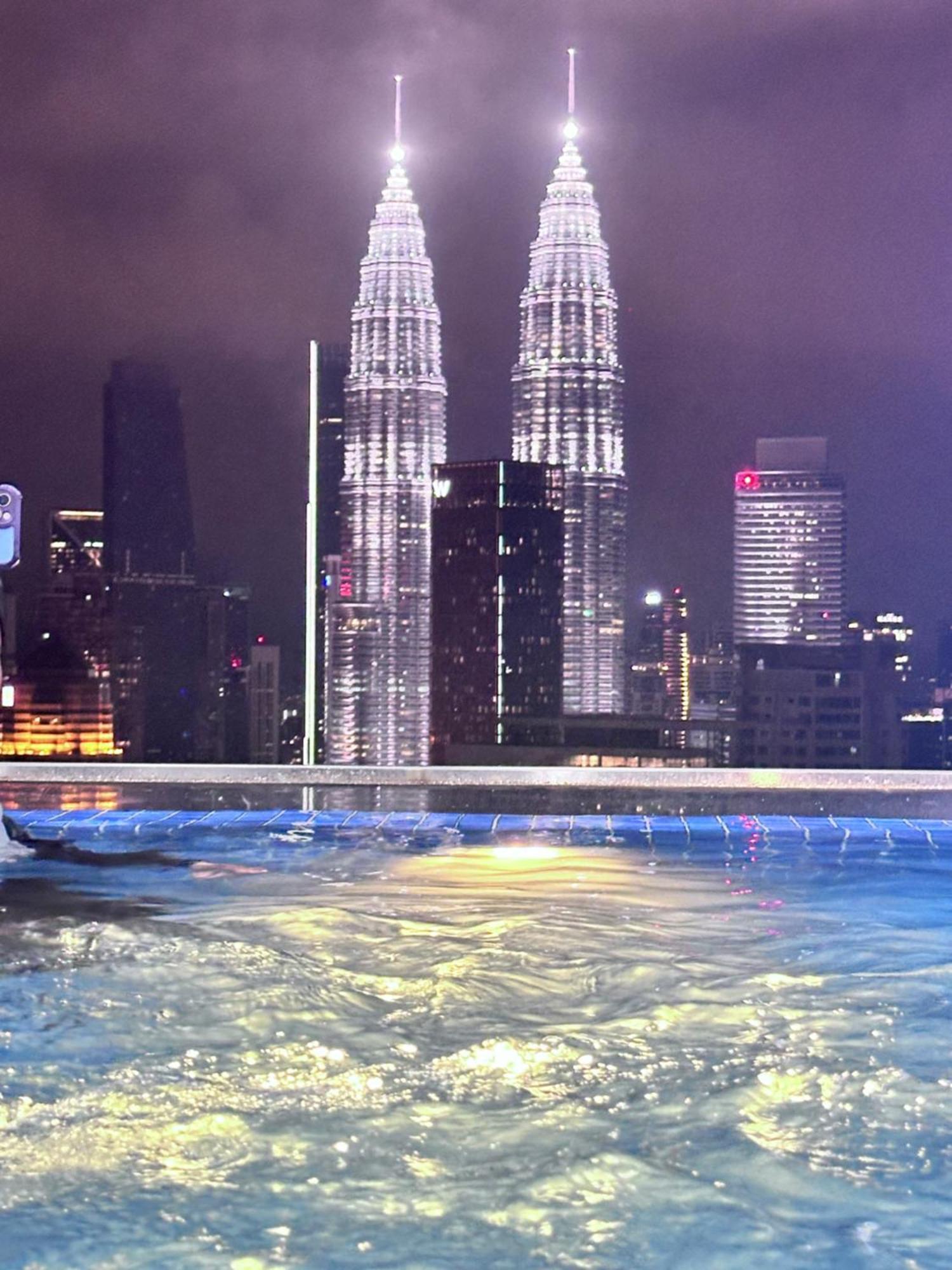 The Luxe Infinitum Klcc By Kl Malaysia Kuala Lumpur Exterior foto