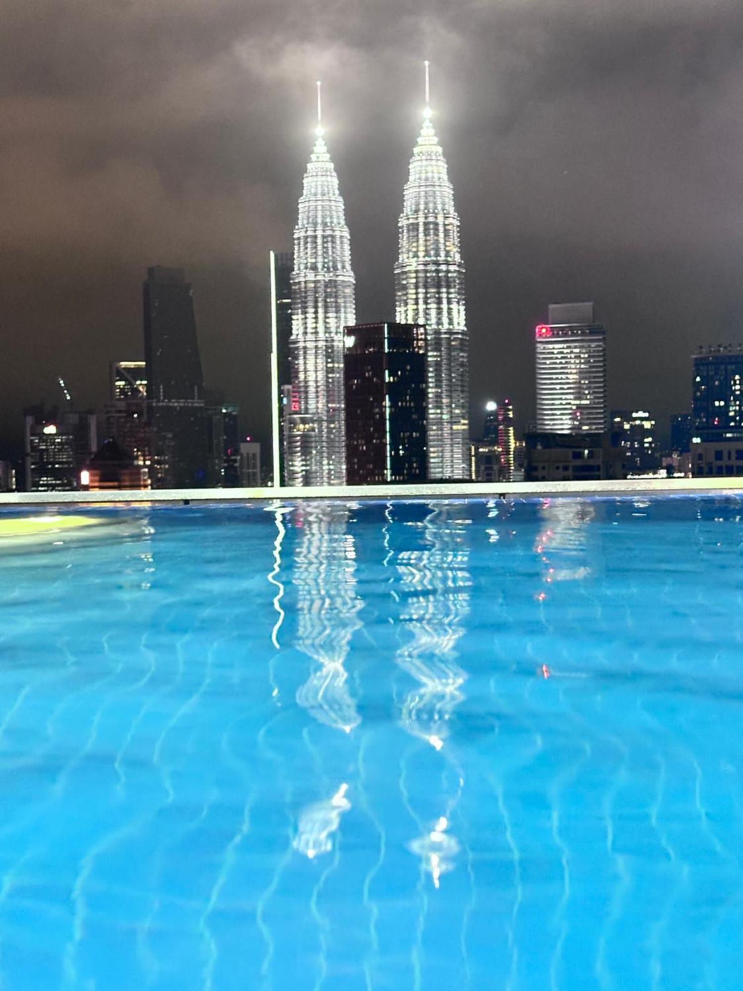 The Luxe Infinitum Klcc By Kl Malaysia Kuala Lumpur Exterior foto